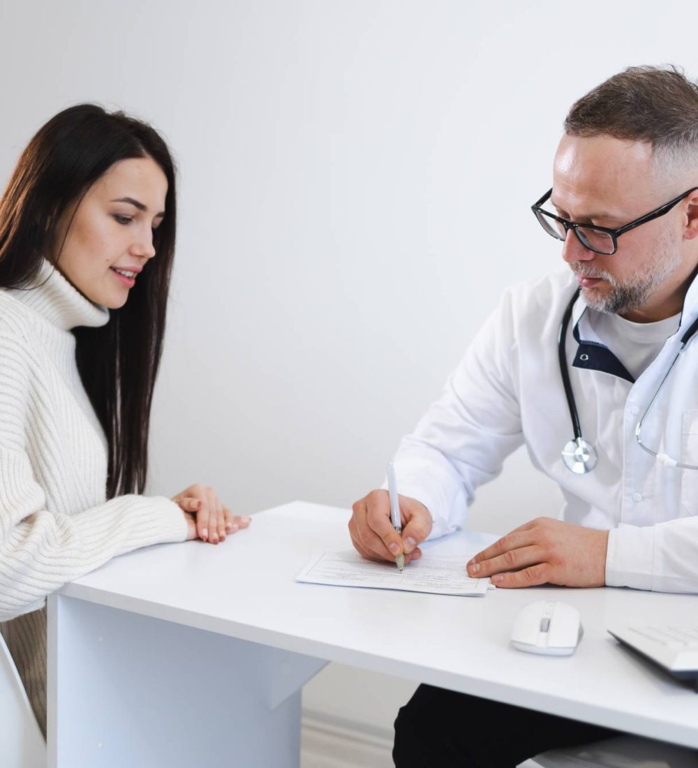 doctor-documents-all-the-patient-s-complaints-wom-2026-01-05-23-01-09-utc (1)